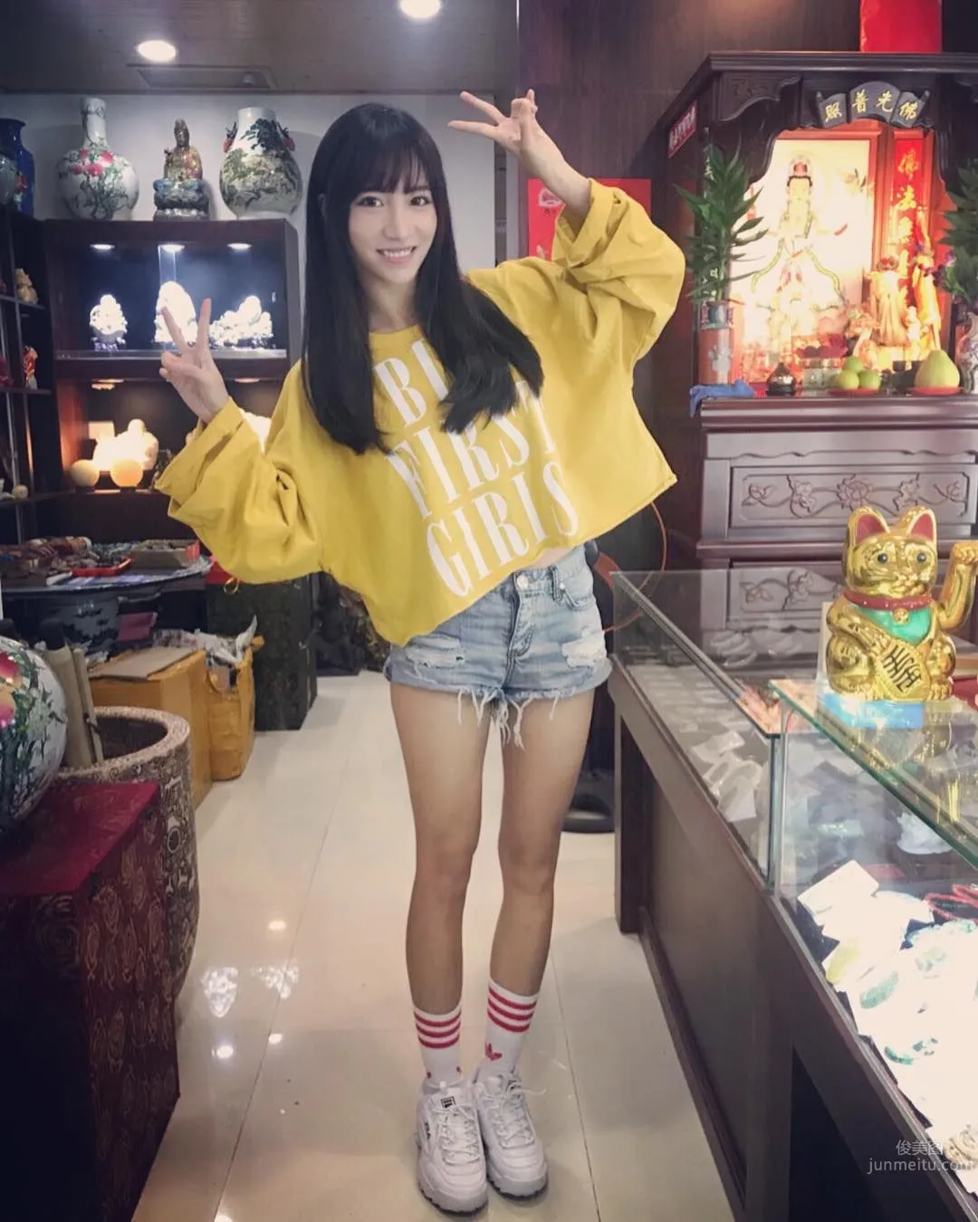 Sunny Lin - The Past Gone Like Smoke, Her Sexiness Returns photo 27