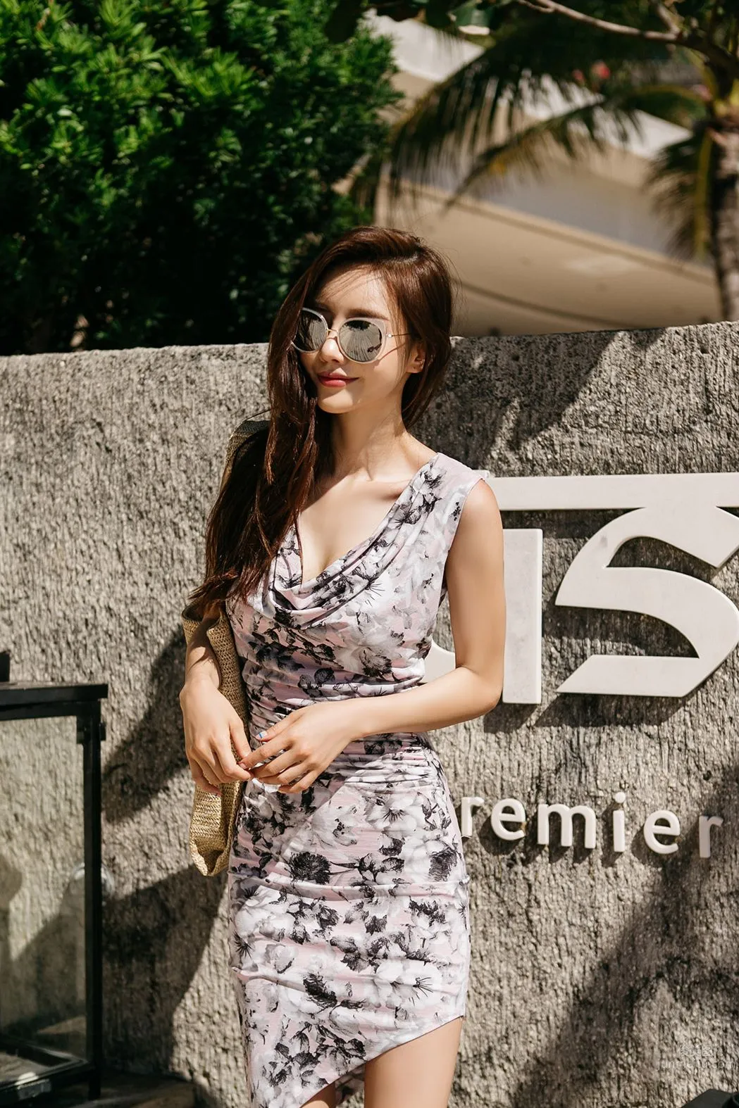 韓國女神孫允珠 唯美沙灘長裙系列 35