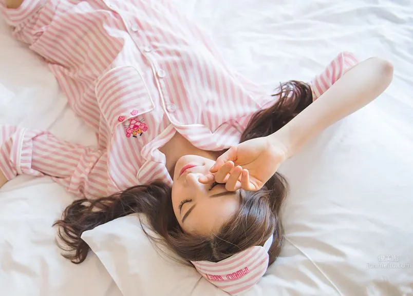 樸正允- 2016年休閑服飾系列三 22