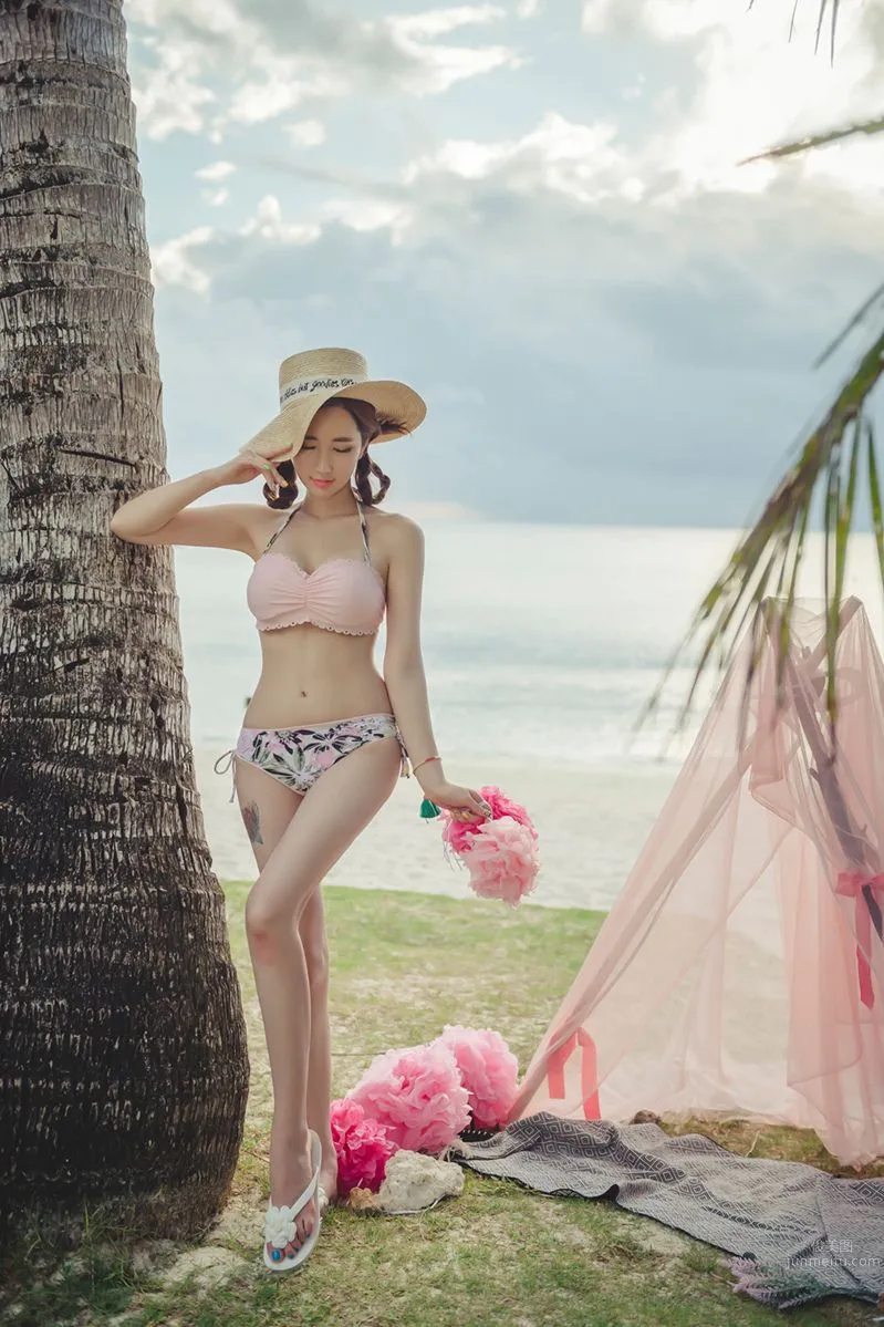 Lee Yeon Jeong - 2017 MayBeach Bikini Series Six photo 66
