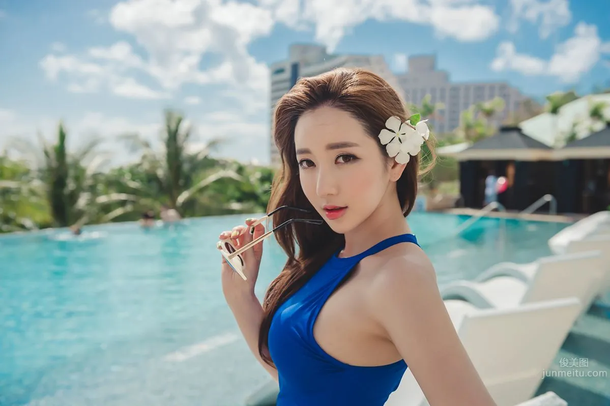 Lee Yeon Jeong - 2017 MayBeach Bikini Series Seven photo 5