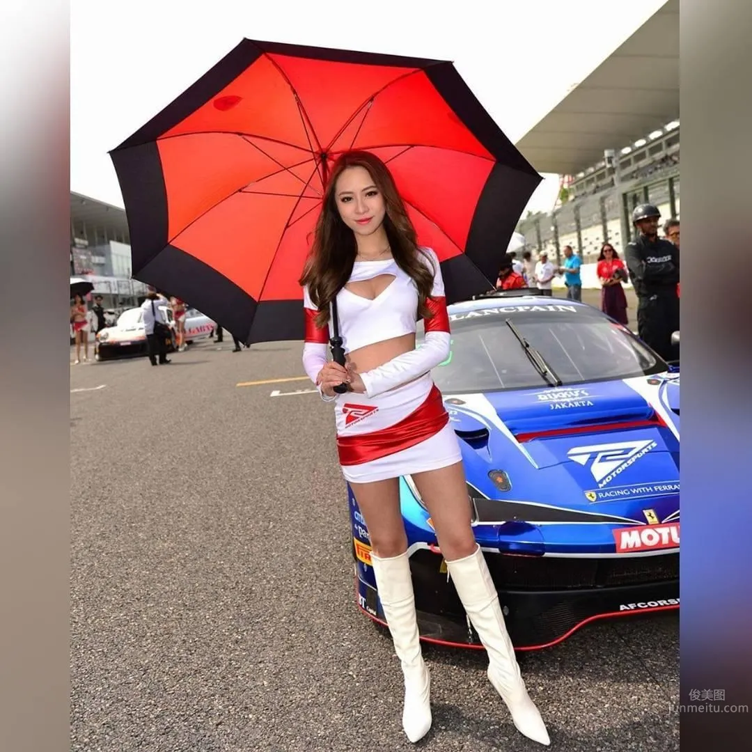 Malaysian Car Model Germaine Ong, Sexy Pretty Lady photo 12