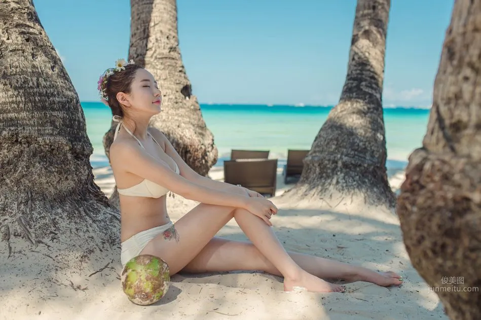Lee Yeon Jeong - 2017 MayBeach Bikini Series Seven photo 29