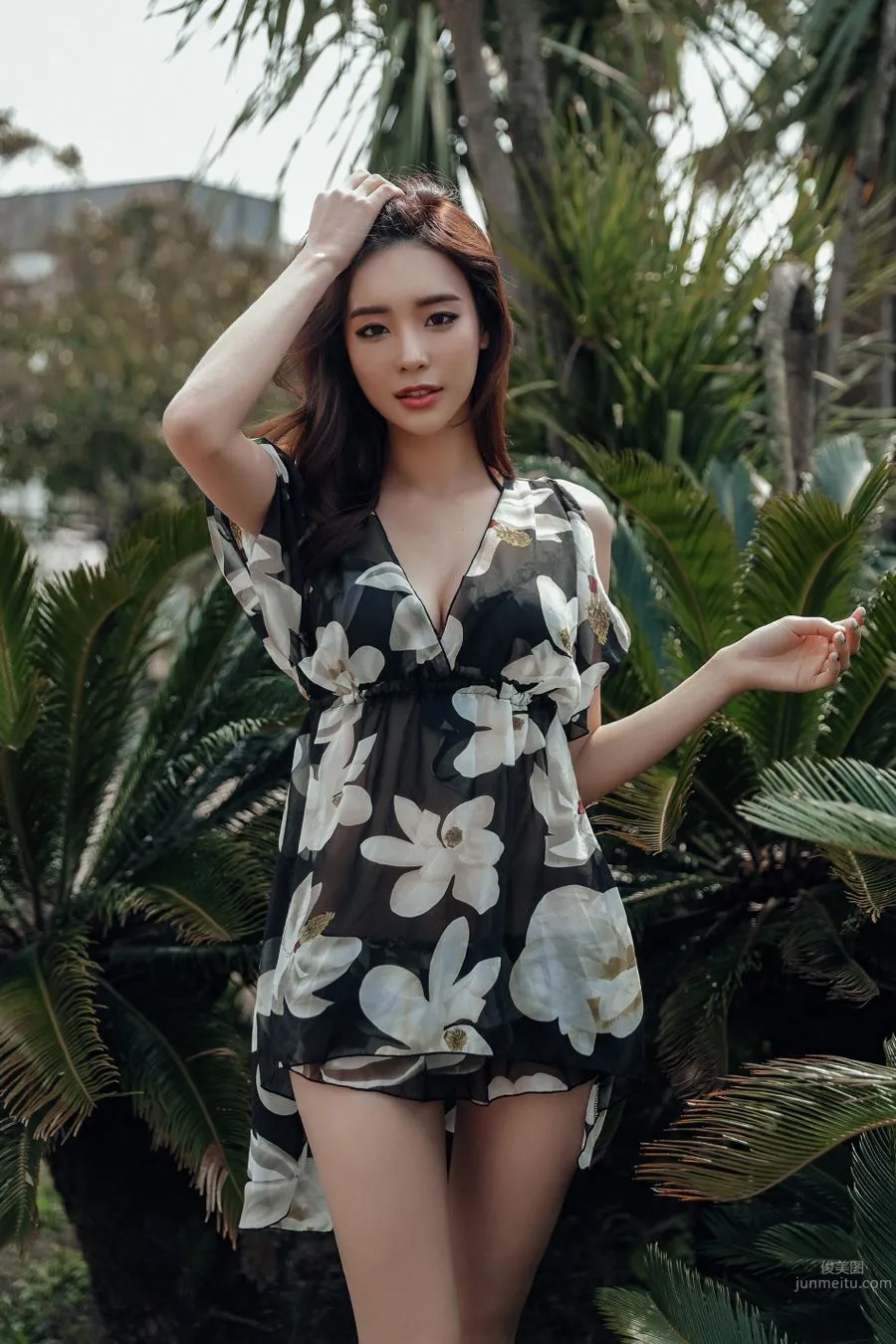 Park Da Hyun - Elegant Long Dress Photo Collage photo 90