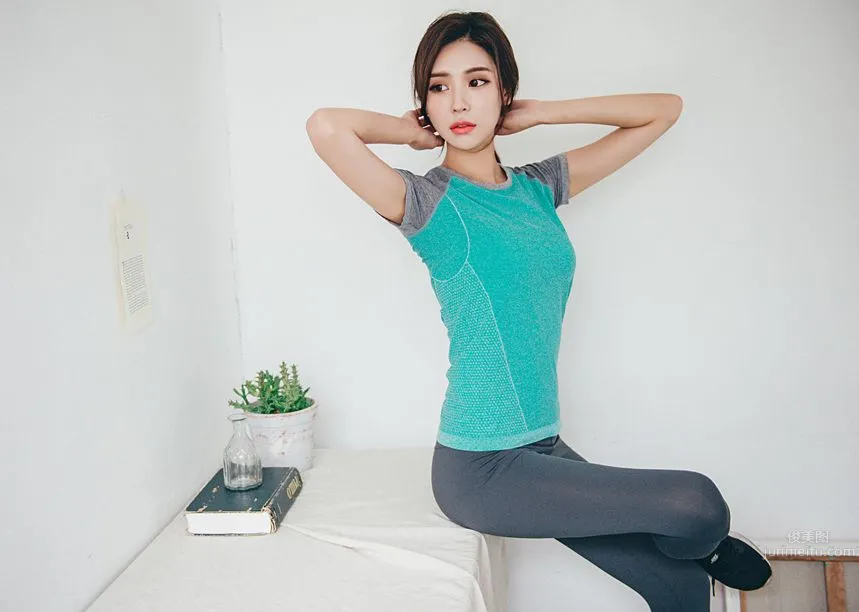Korean Model Park Da Hyun Lologirl Sportswear Series Three photo 23