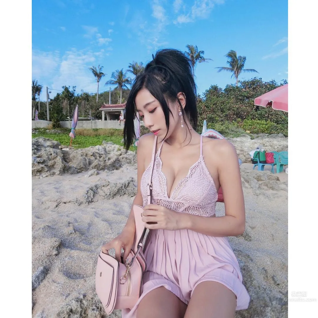 淡江最美校花张宇婷 史上最强美腿美胸_9