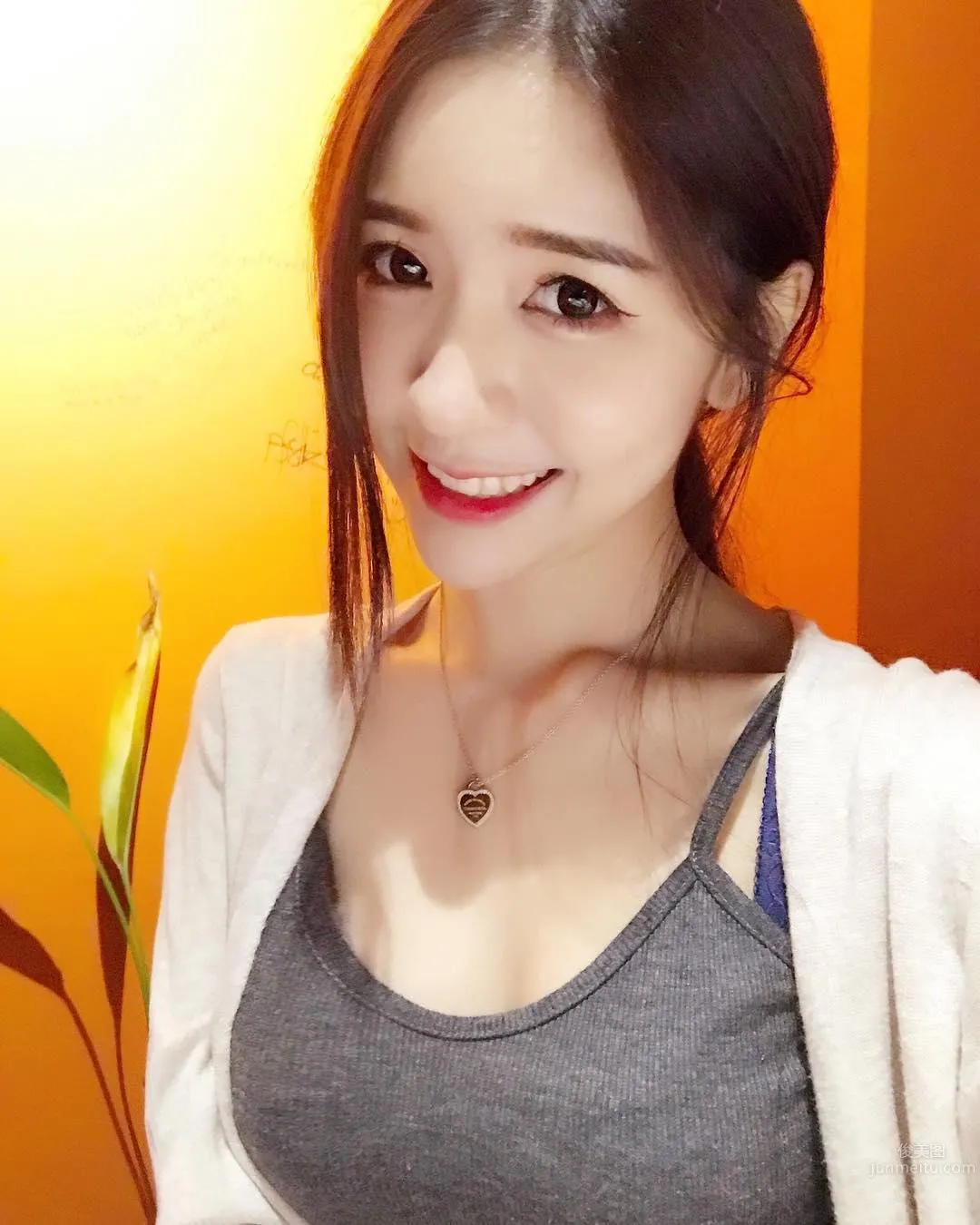 比基尼不要停！清新正妹「Chong Anqi」高顔值看不膩 42