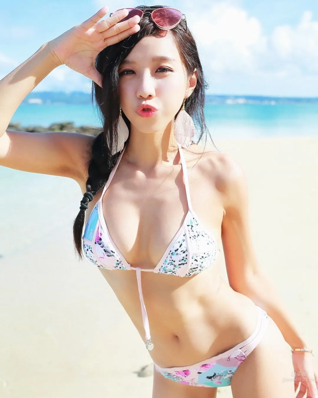 淡江最美校花张宇婷 史上最强美腿美胸_59