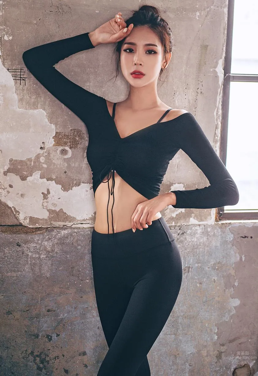 Korean Model Park Da Hyun Lologirl Sportswear Series Two photo 27