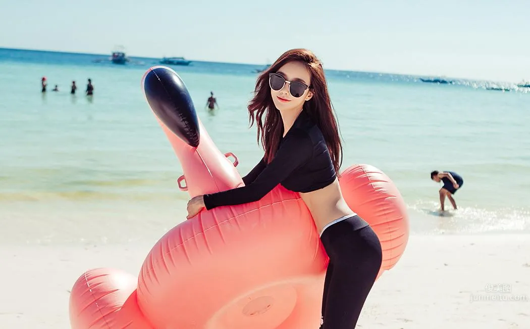 Son Yoon Joo - 2016 Beach Photo Series Two photo 8