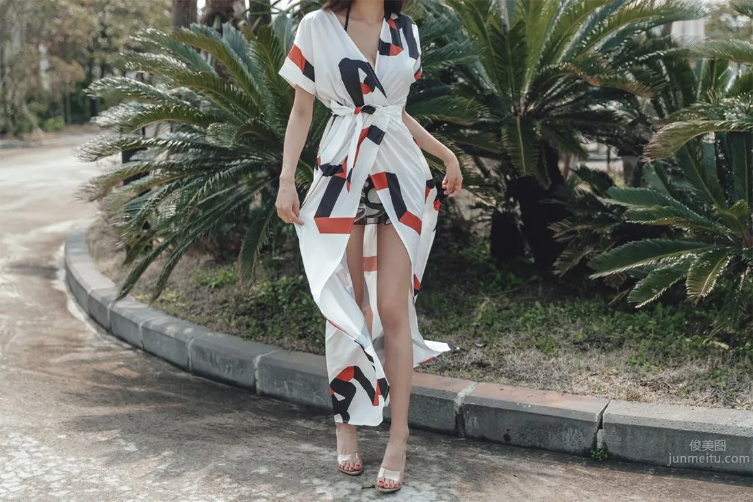 Park Da Hyun - Elegant Long Dress Photo Collage photo 70