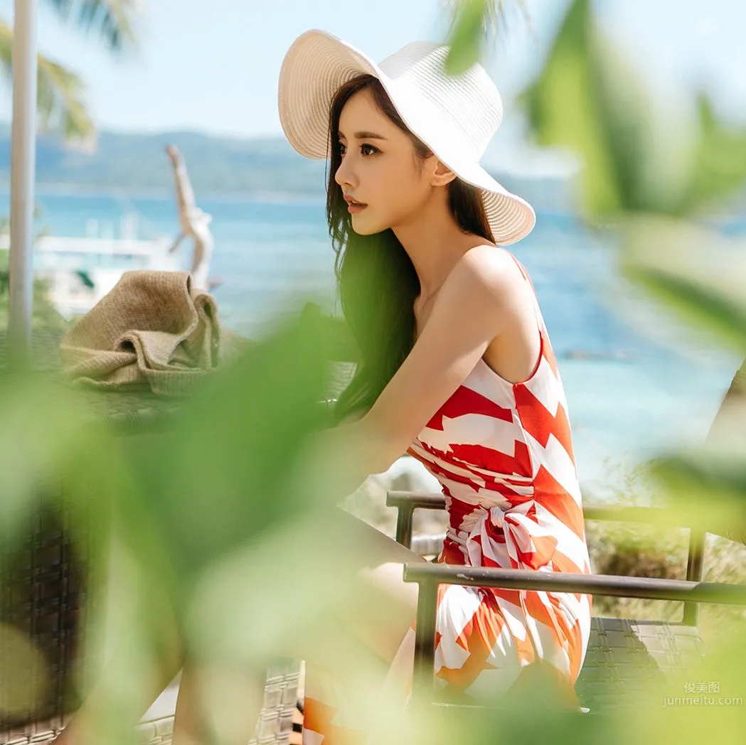 韓國女神孫允珠 唯美沙灘長裙系列 17
