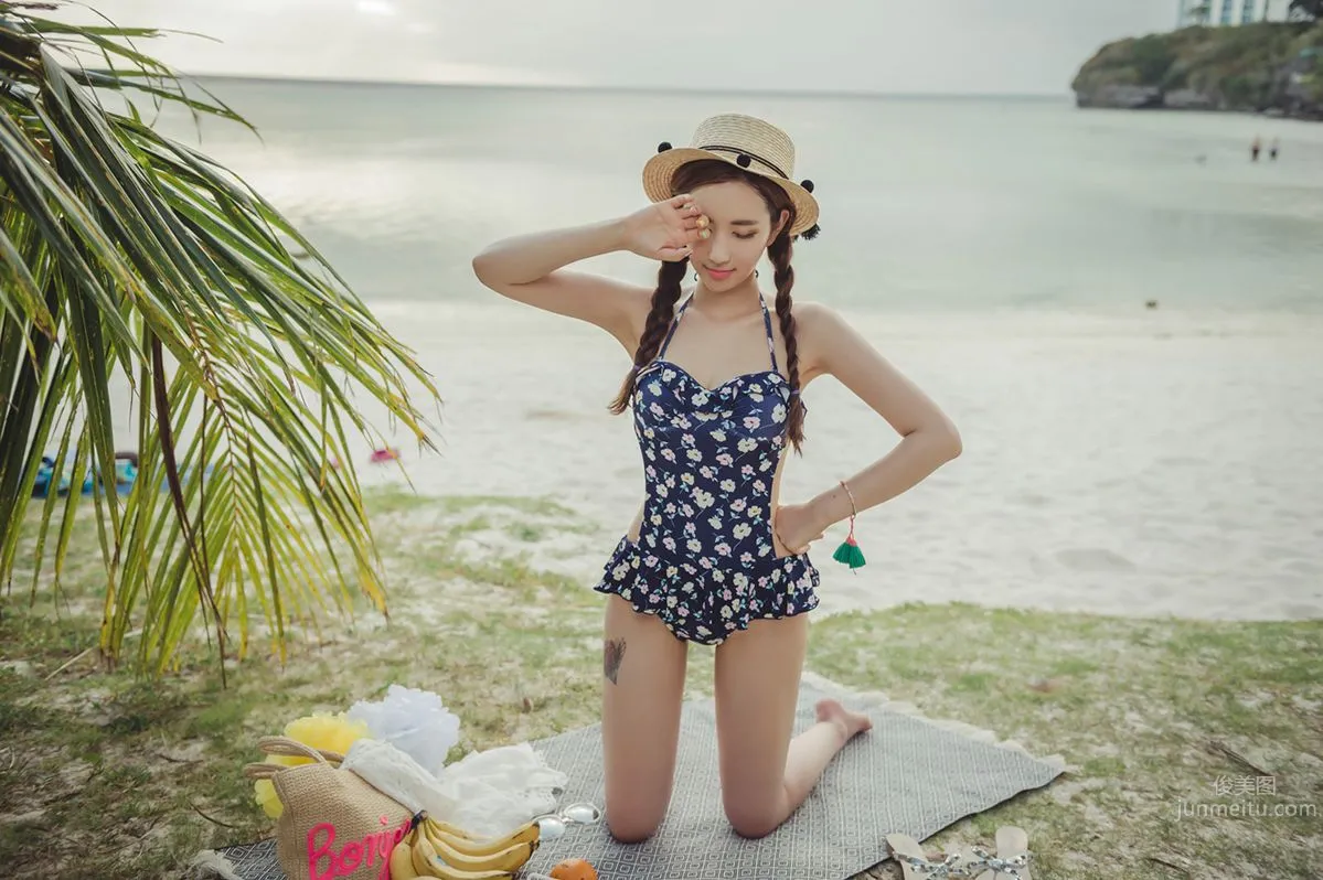 Lee Yeon Jeong - 2017 MayBeach Bikini Series Seven photo 42