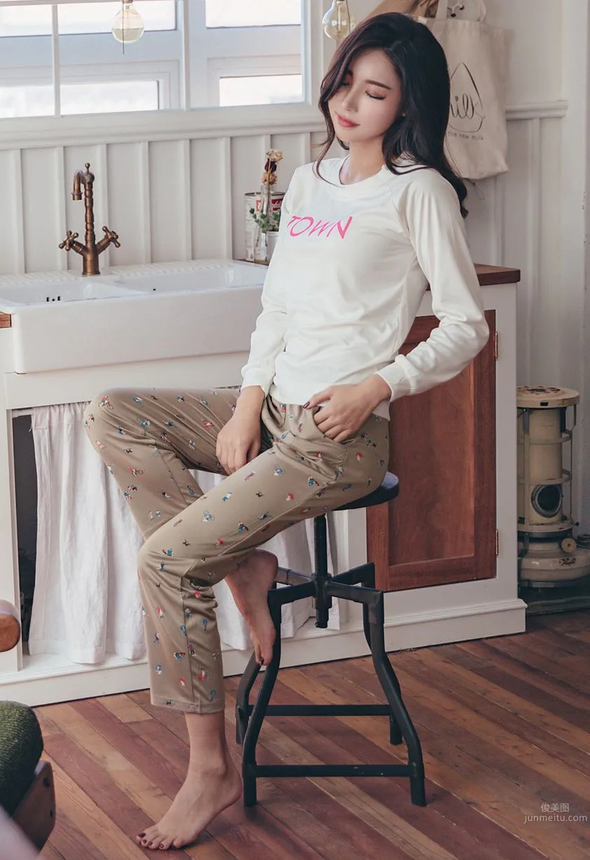Korean Model Park Da Hyun Lologirl Sportswear Series Three photo 61