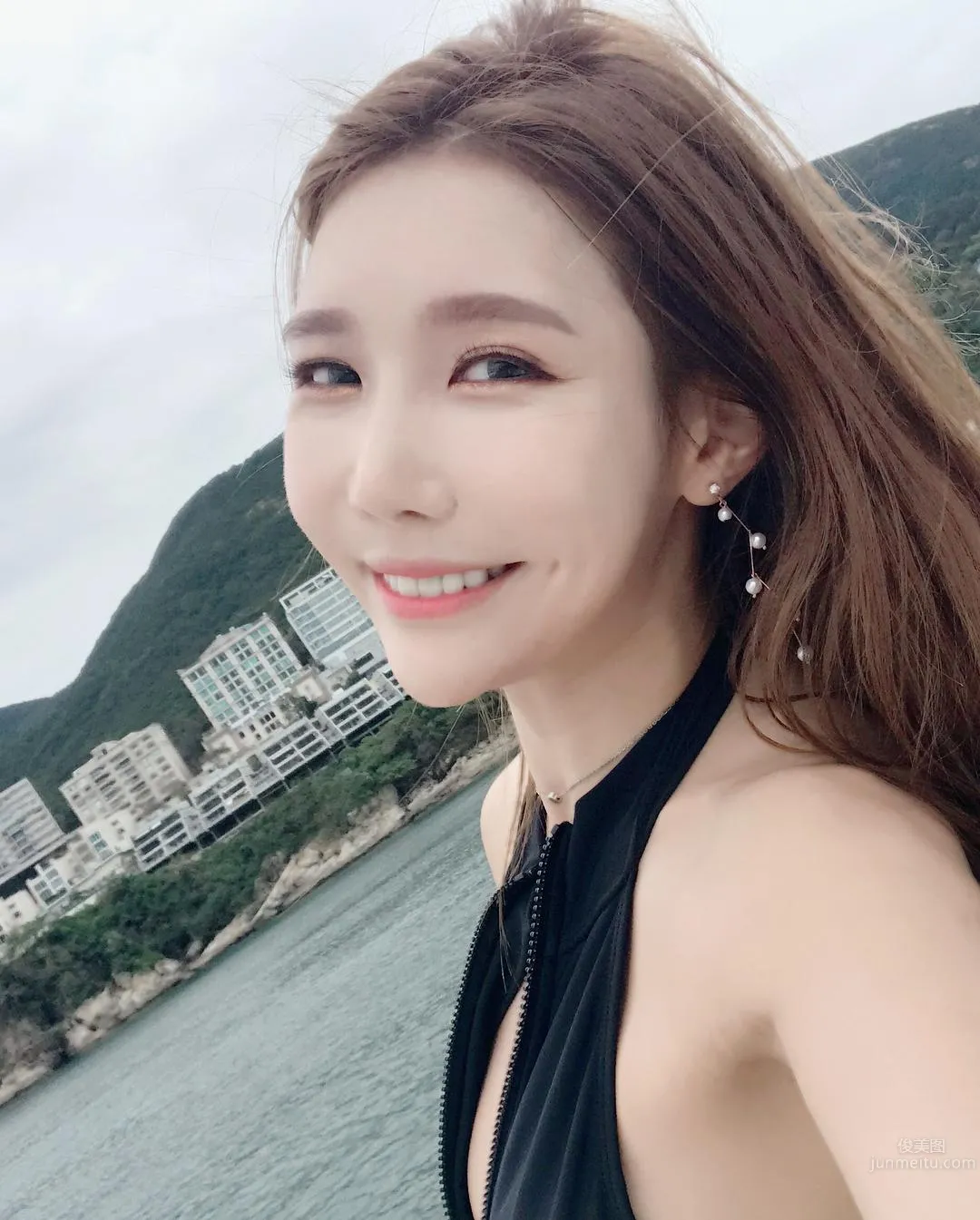 So Hot! South Korean Racing Girl Dominseo, Ant Waist in One Hand photo 25