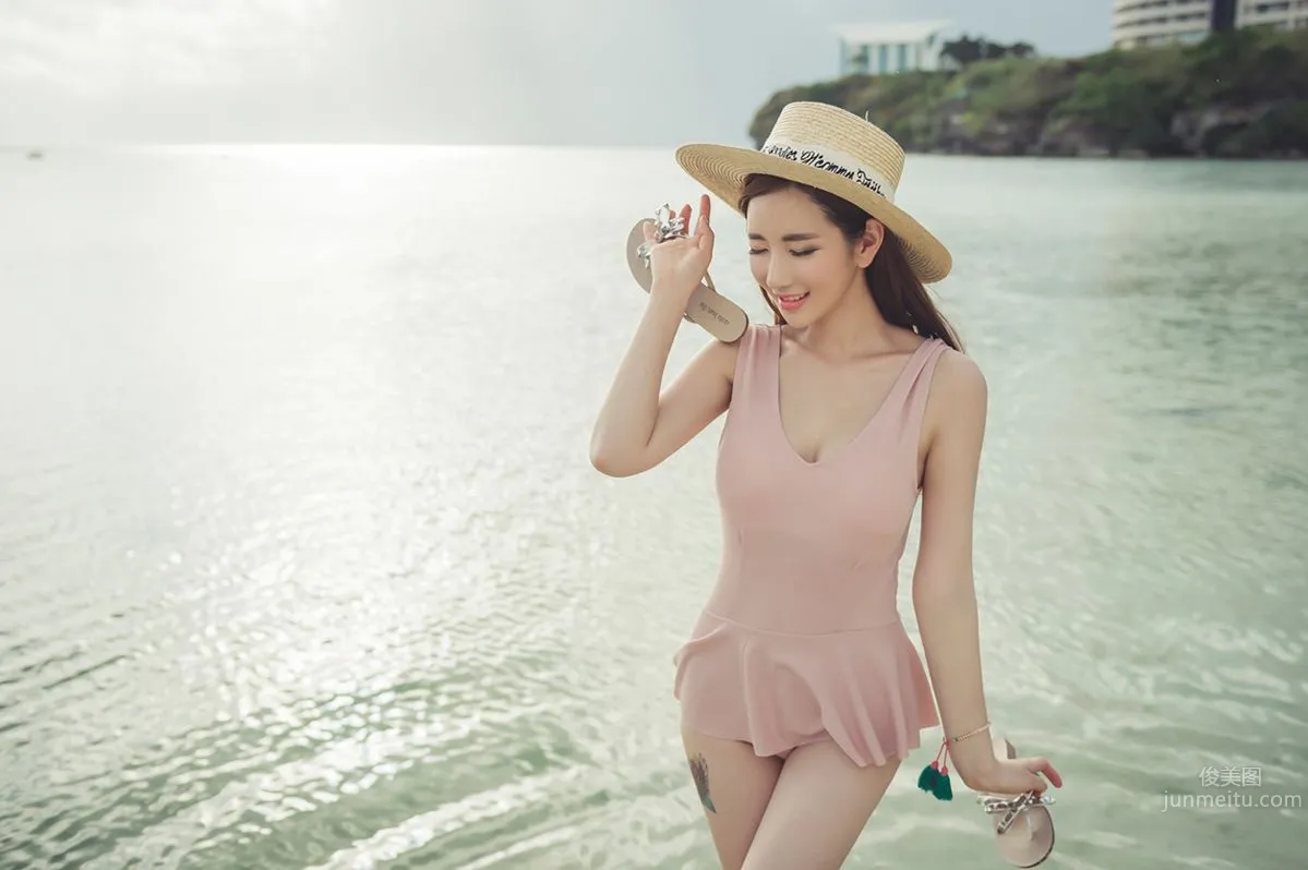 Lee Yeon Jeong, 2017 MayBeach Sportswear Series Two photo 35