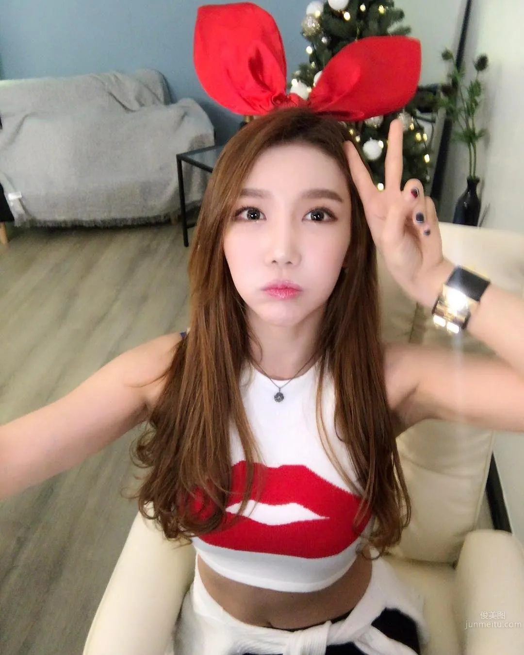 So Hot! South Korean Racing Girl Dominseo, Ant Waist in One Hand photo 11