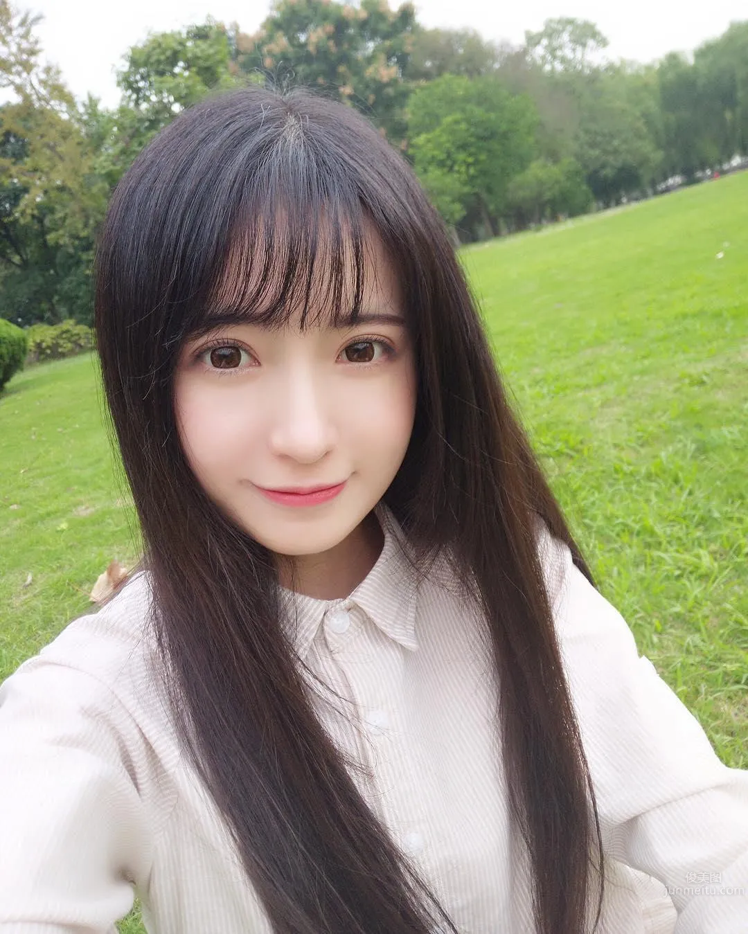 超治愈系Coser奶果醬！平時乖巧造型百變 7