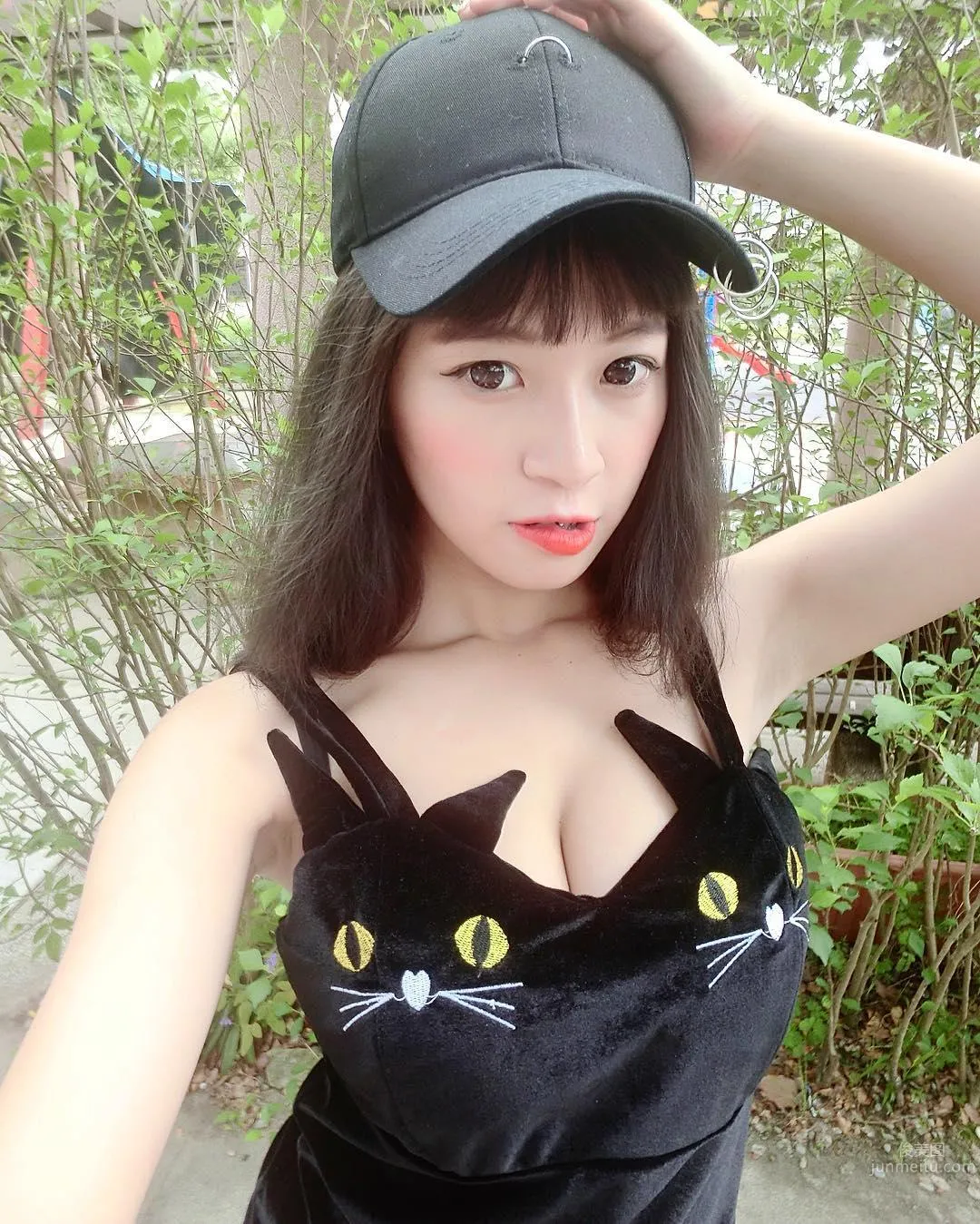 Heavy Motorcycle Beauty Lin Jiayi, Her Figure Is Just Too Hot photo 3