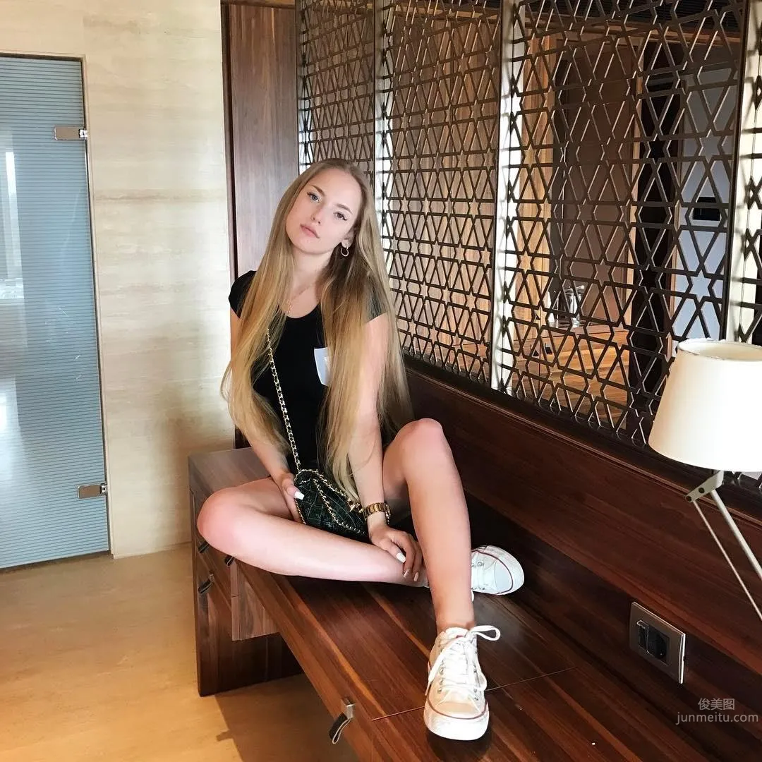 好的老師帶你上天堂 戰鬥民族女教師太惹火 18