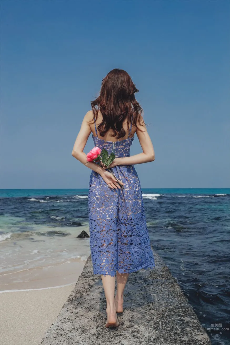 Park Da Hyun - Elegant Long Dress Photo Collage photo 29