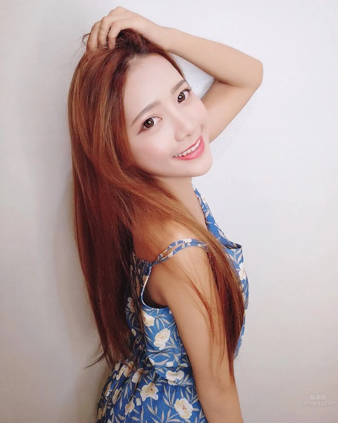 Hot Beauty Iris Huo, Alluring from a Wicked Angle photo 20