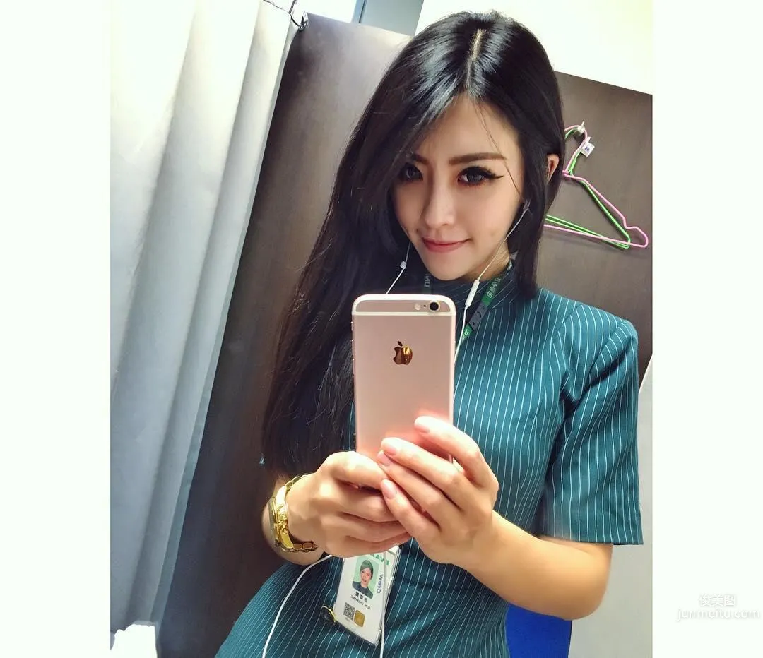 超電眼長榮空姐孫嘉霙 微笑小酒窩讓人神魂颠倒 8