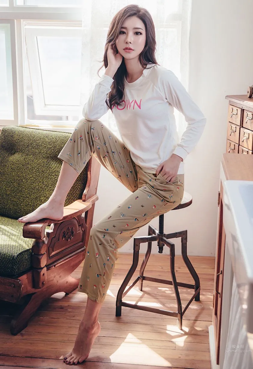 Korean Model Park Da Hyun Lologirl Sportswear Series Three photo 62
