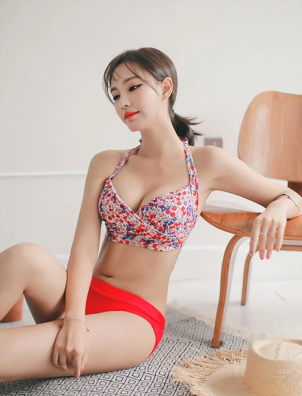 Korean Model Yeonjieun maybeach Swimwear Series Four photo 22