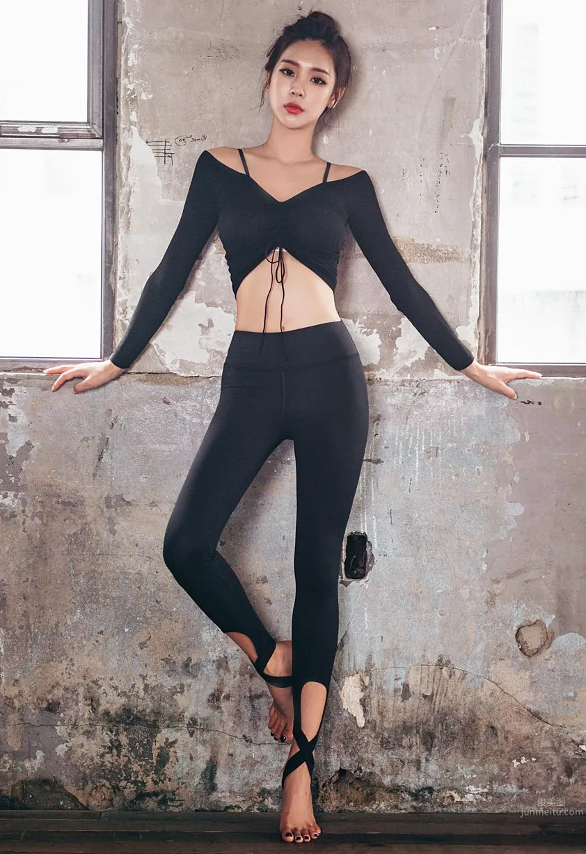 Korean Model Park Da Hyun Lologirl Sportswear Series Two photo 30