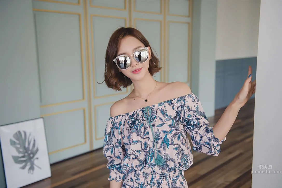 Korean Model Yeonjieun maybeach Casual Wear Series 5 photo 29