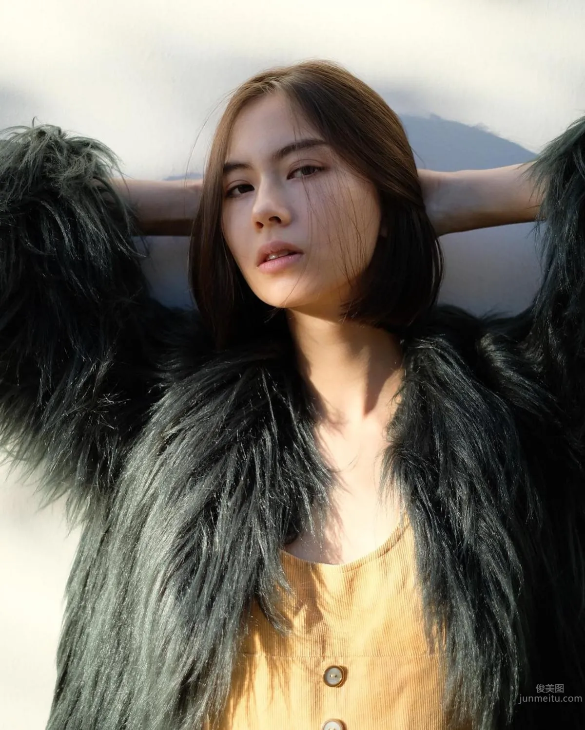 Chinese-American Mixed Blood Lauren Tsai, Full of Energy Retro Vibe photo 24