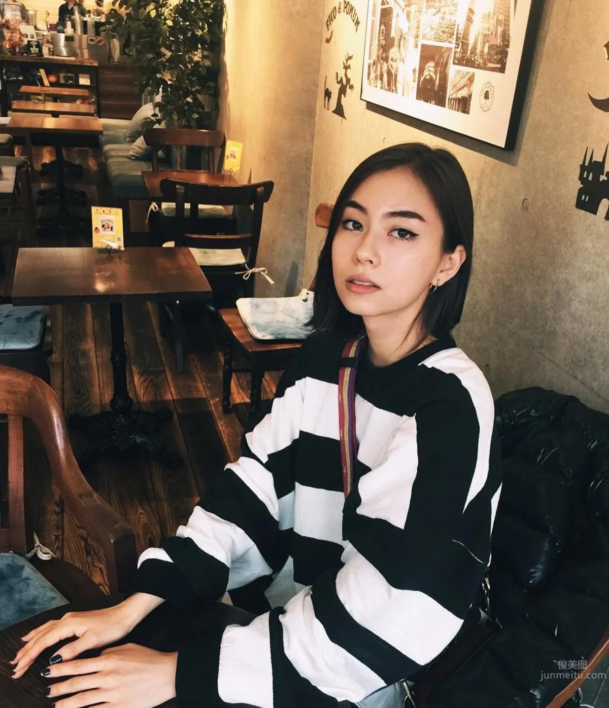 Chinese-American Mixed Blood Lauren Tsai, Full of Energy Retro Vibe photo 44