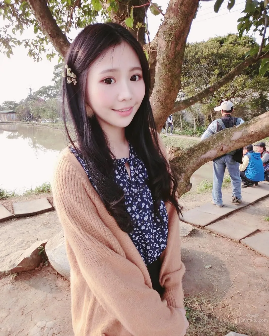 Girl Next Door Zhuzhu, Sweet and Fresh, No Evil Thoughts photo 2