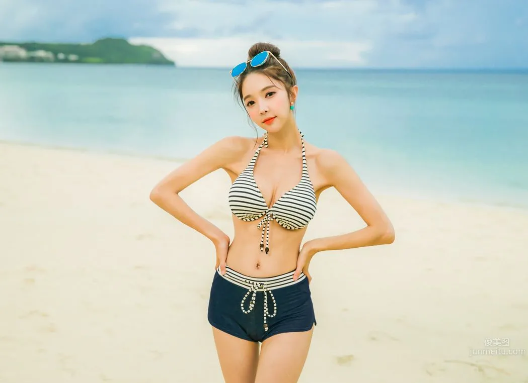 Park Da Hyun - Eranzi Bikini Series Three photo 44
