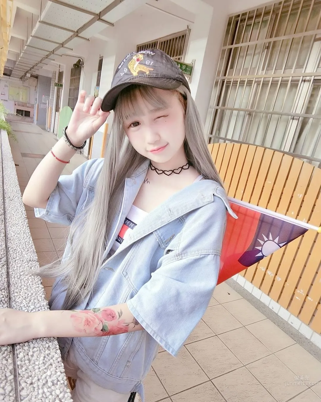 超甜美萌妹周奕瑜 深藏不露的好身材 30