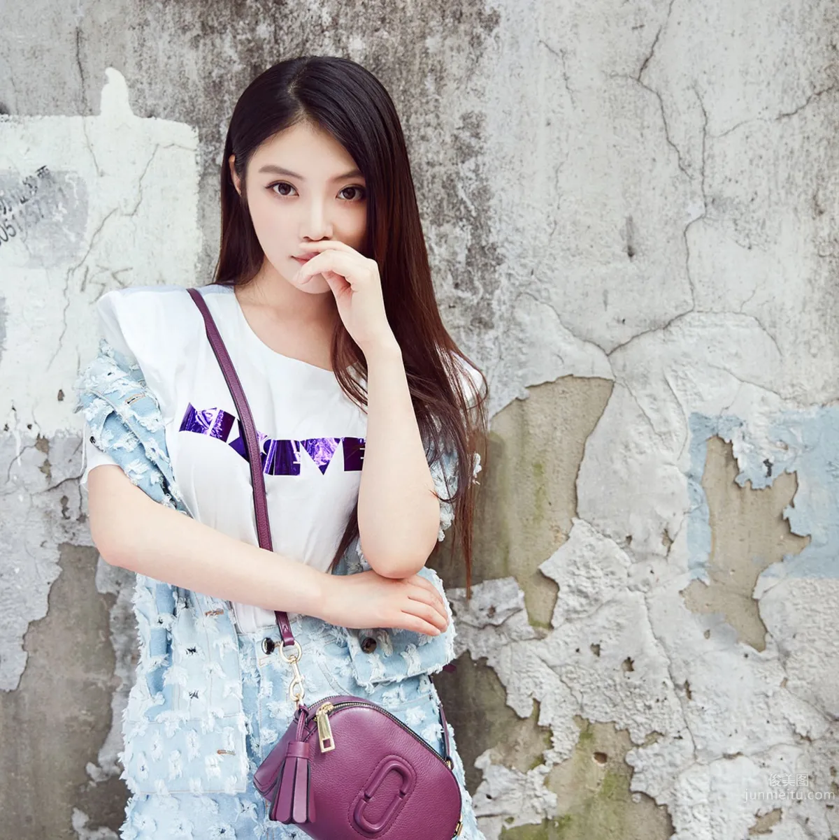 Xu Dongdong - Sister-in-Law Satisfies All Your Fantasies photo 31