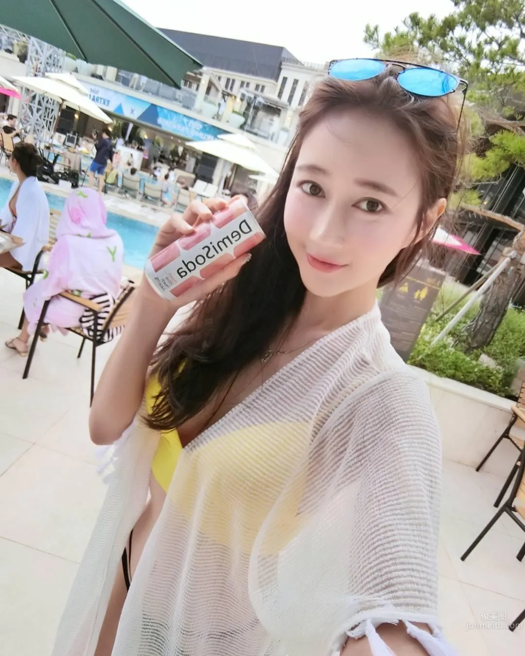 球場驚見長腿正妹！身着比基尼更美感 28