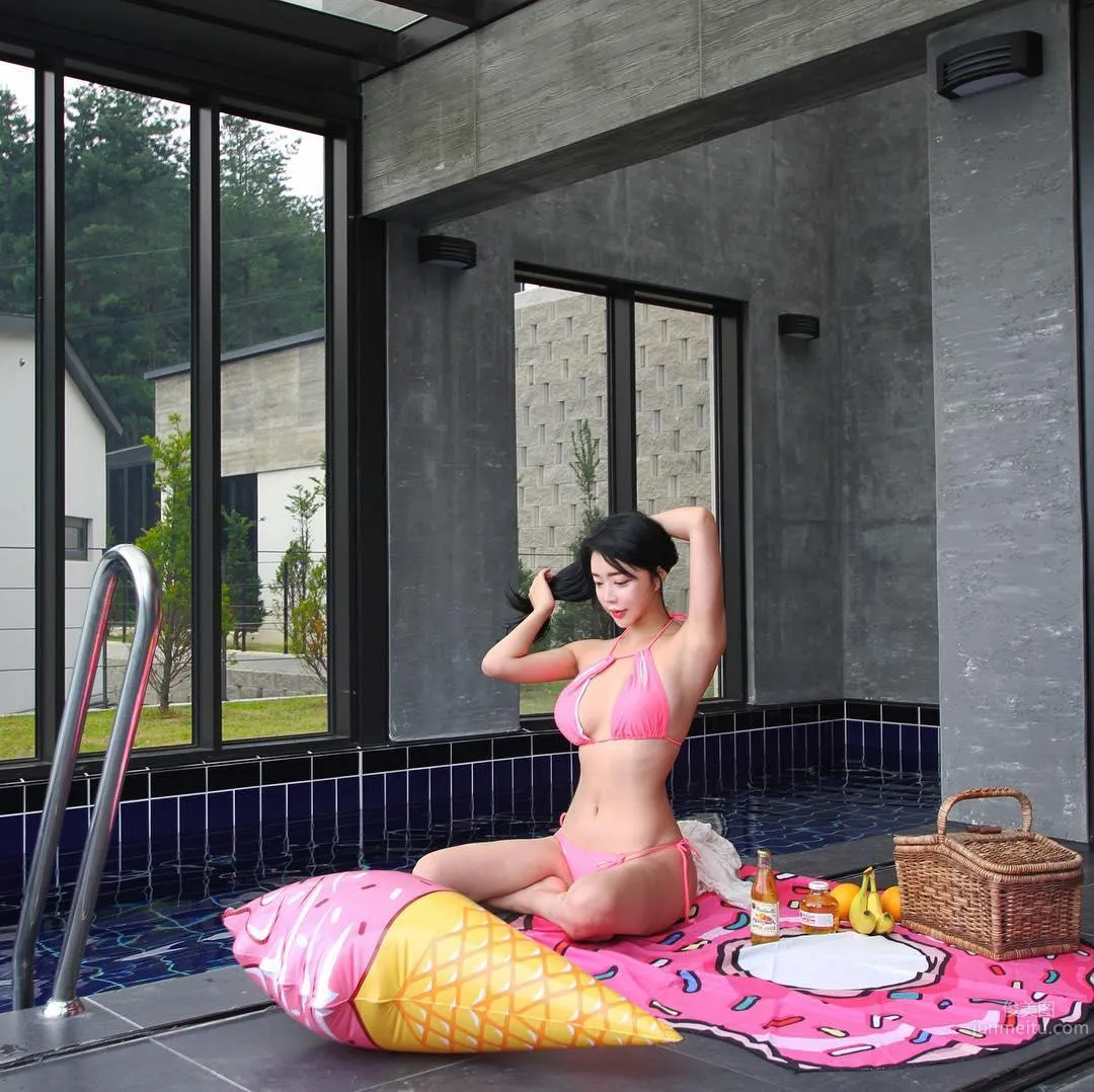 韓國健身女郎dressroom 白皙身材實在犯規 19