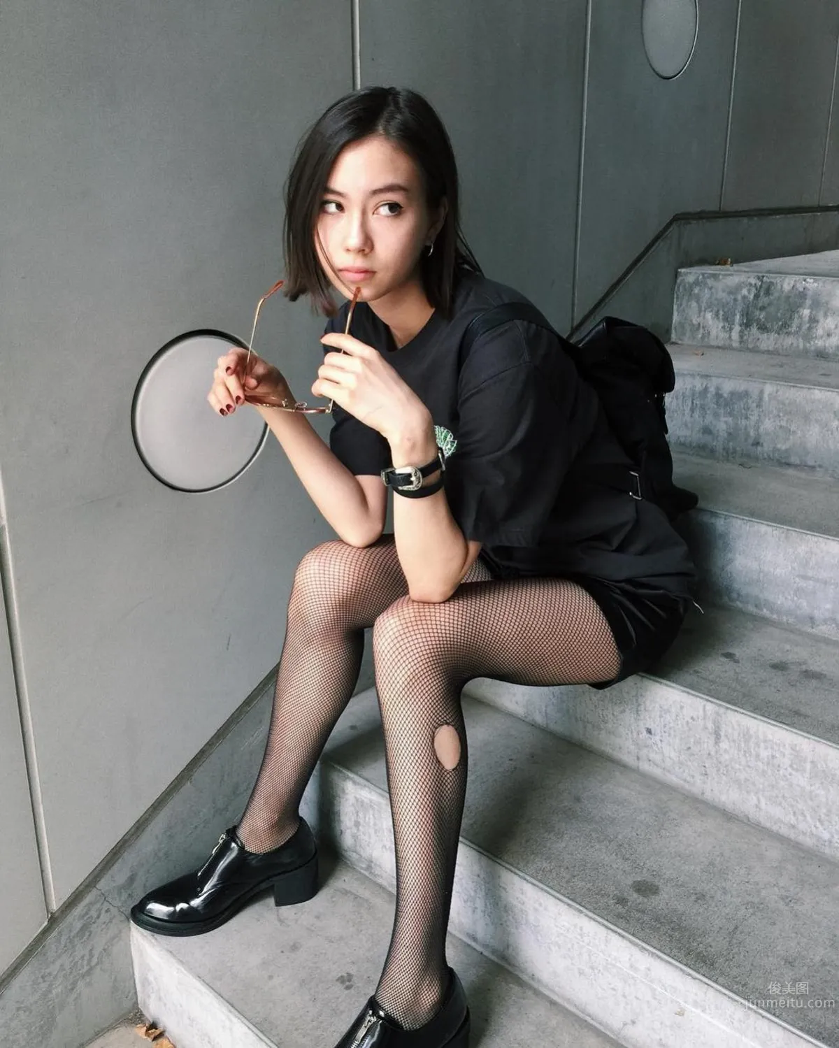 Chinese-American Mixed Blood Lauren Tsai, Full of Energy Retro Vibe photo 27