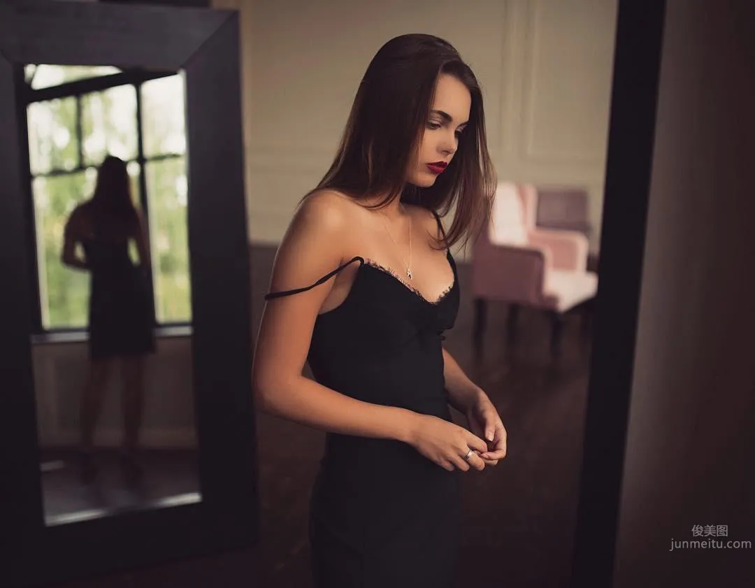 Oktyabrina Maximova - Russian Beauty Private Shoot photo 25