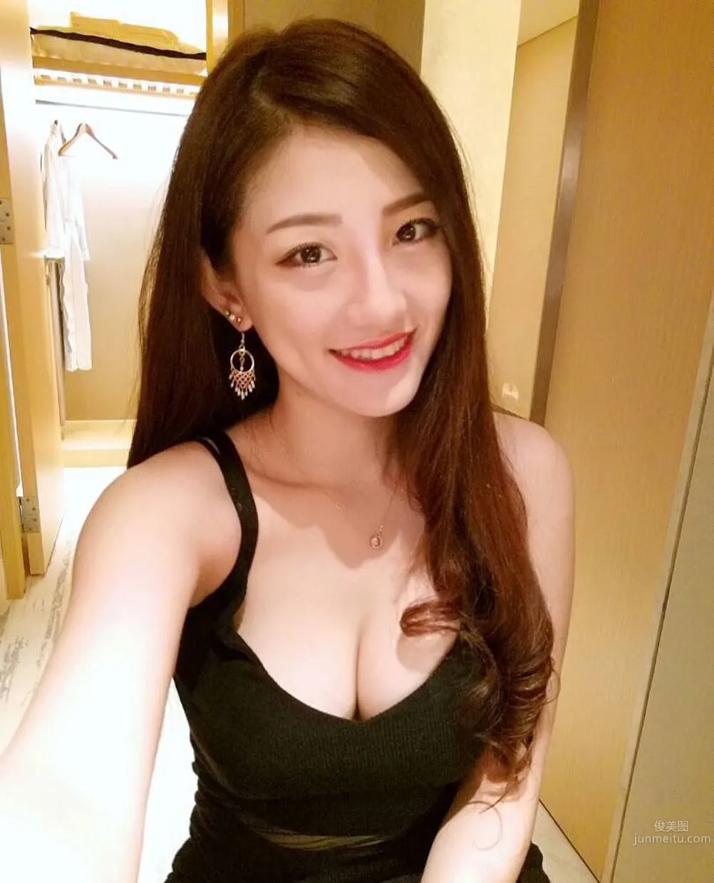 Malaysian Diving Beauty Stellies Niing, Proud Figure Super Eye-Catching photo 23