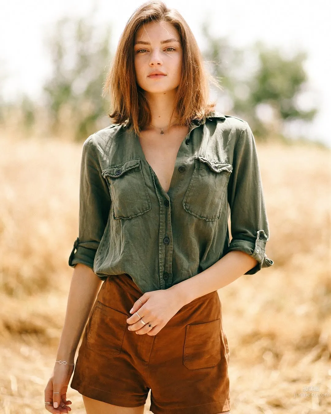 Vika Levina - Elegant Model of the Fighting Nation photo 35