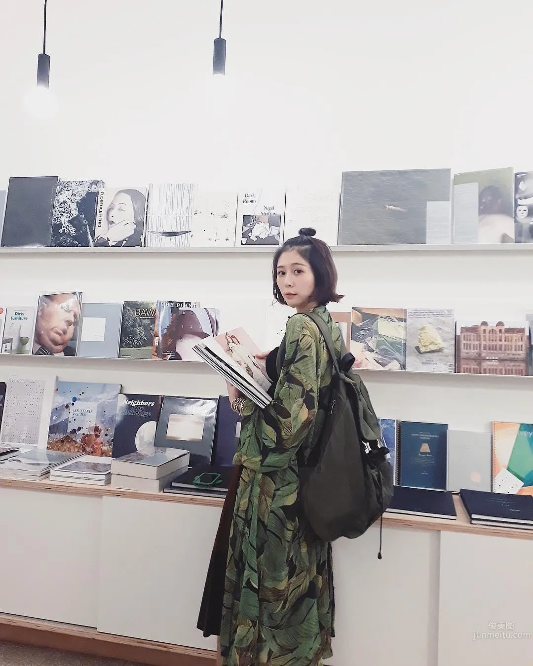台湾美女刘璟莹 鬼灵精怪私房照_11
