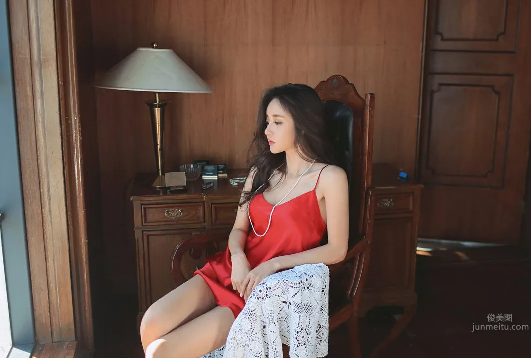 南韓美人孫允珠 唯美系吊帶内衣二 13