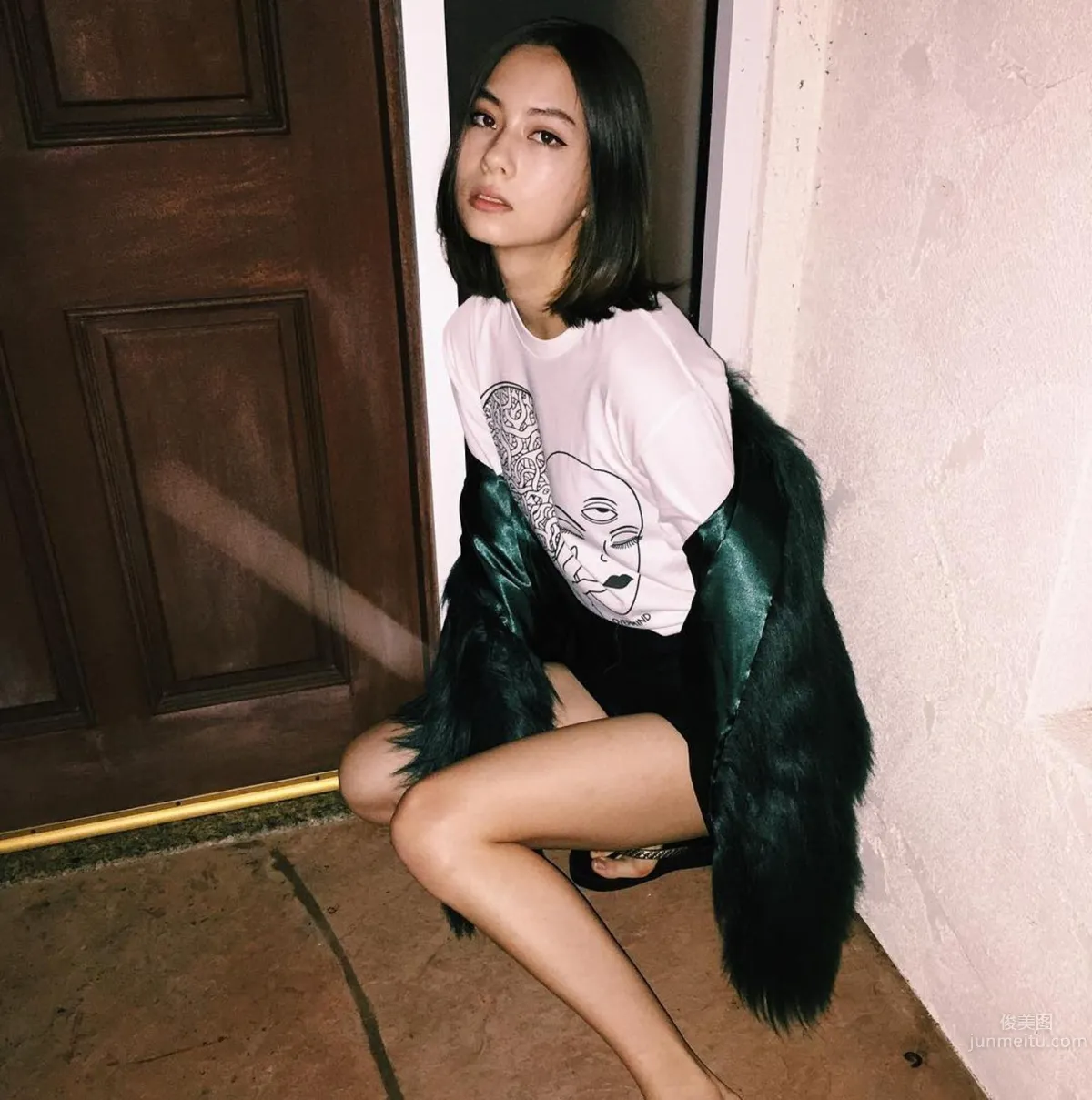 Chinese-American Mixed Blood Lauren Tsai, Full of Energy Retro Vibe photo 21