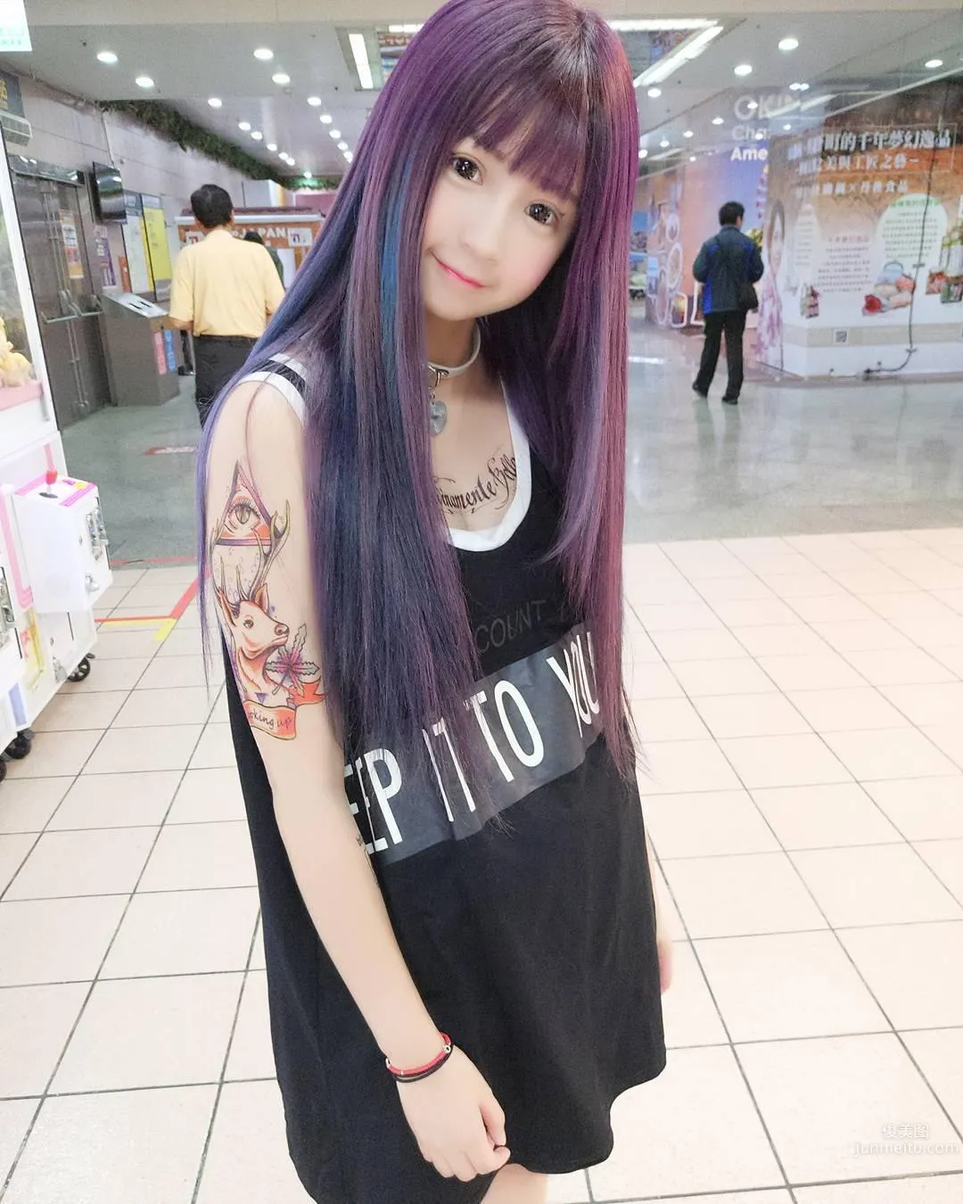 超甜美萌妹周奕瑜 深藏不露的好身材 8