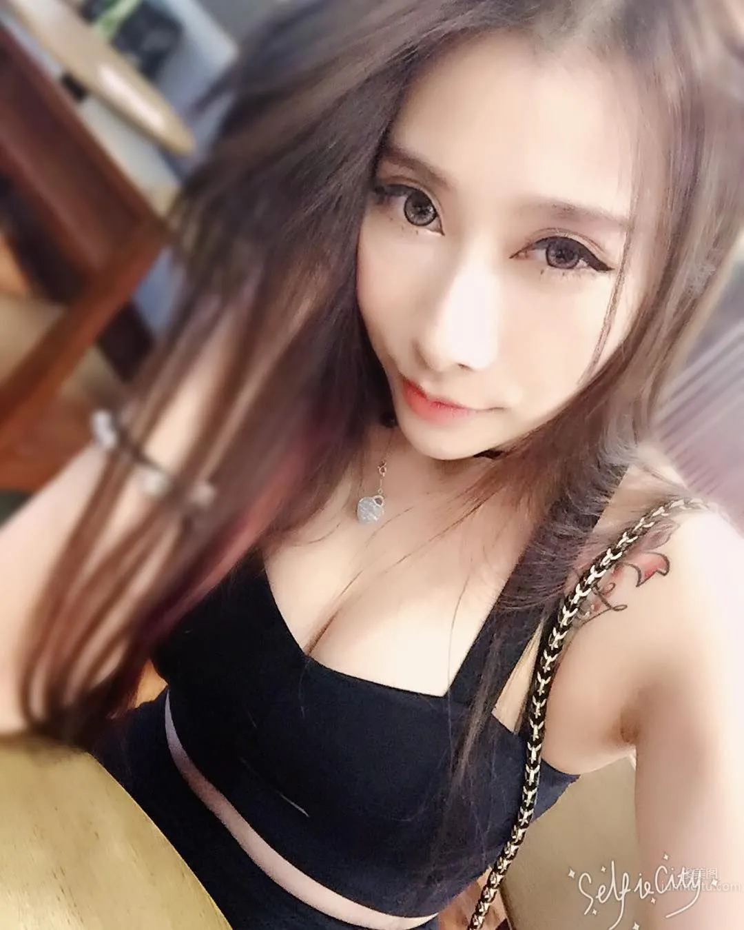 岚岚Doris- 性感闷骚小野猫_0