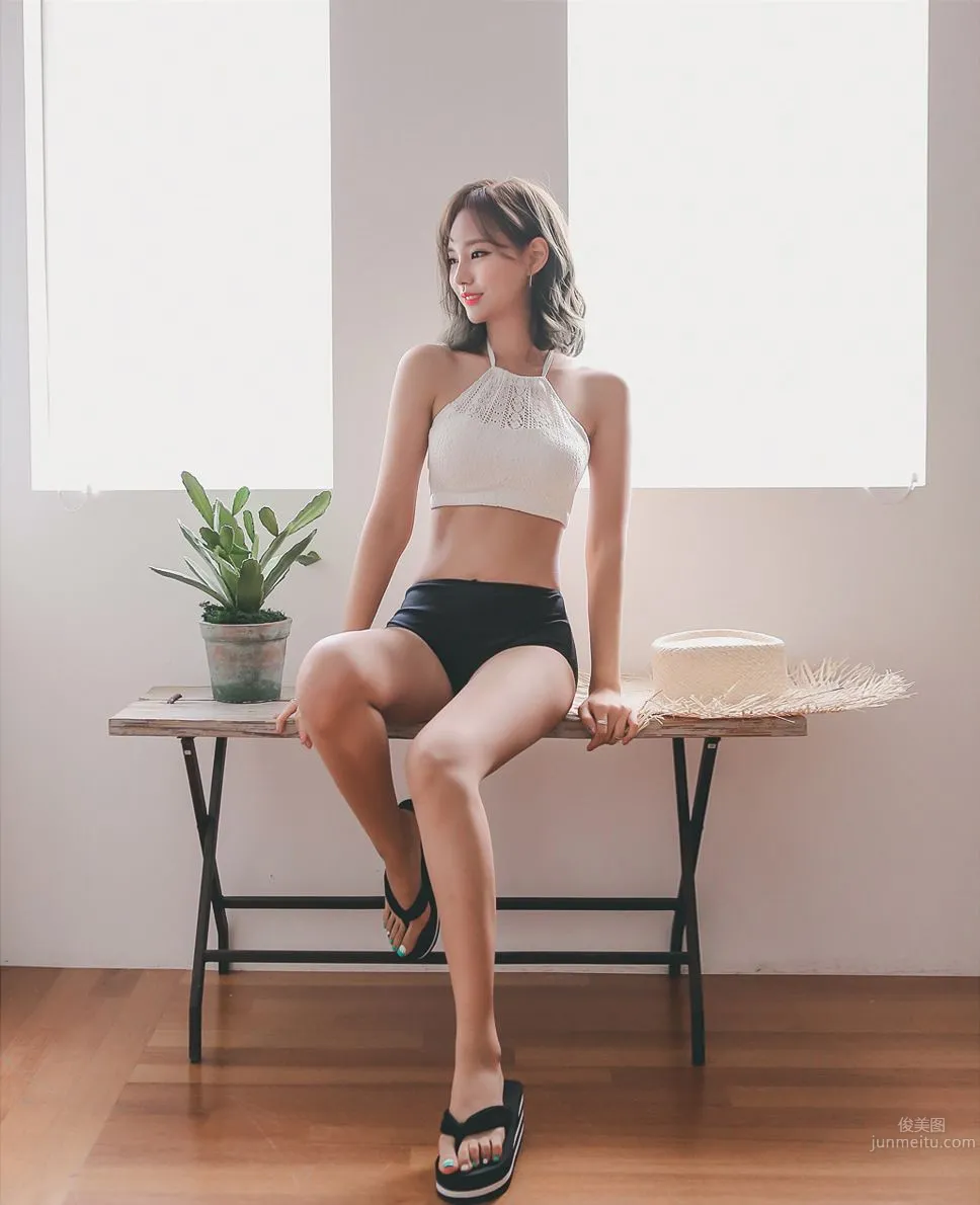 Korean Model Yeonjieun maybeach Swimwear Series Five photo 13