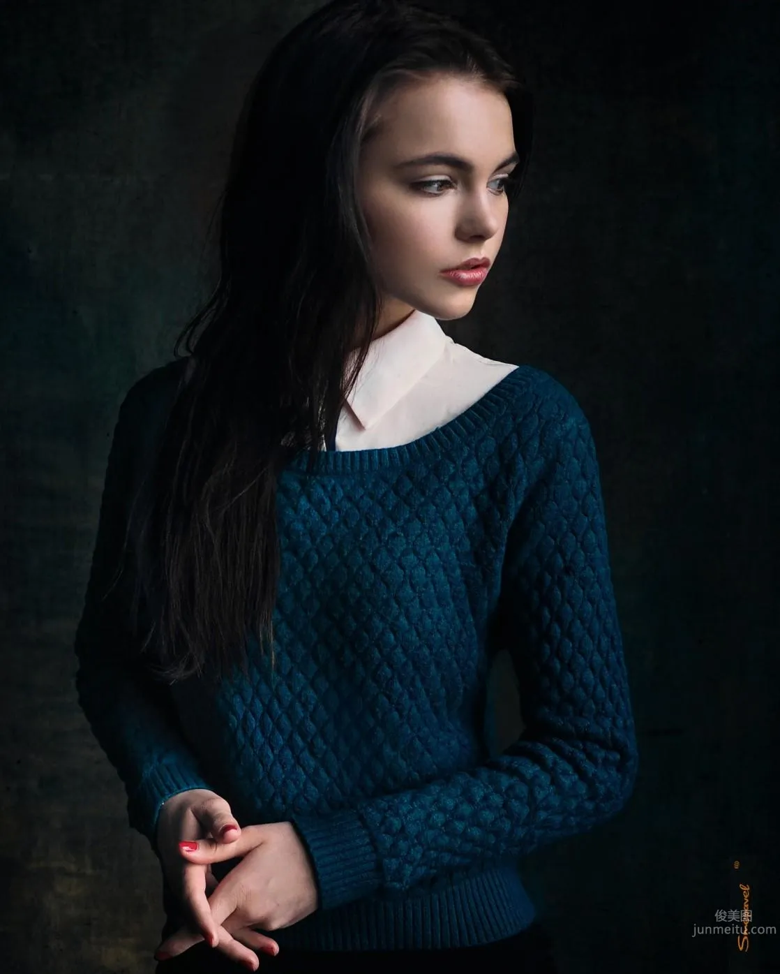 Oktyabrina Maximova - Russian Beauty Private Shoot photo 4